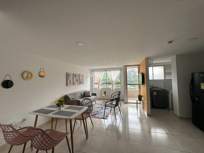 Apartamento amoblado en Alto de Las Flores, Sabaneta